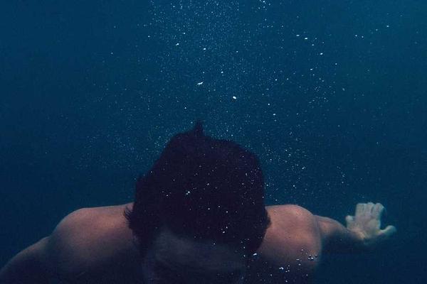 展示modern概念的视觉内容