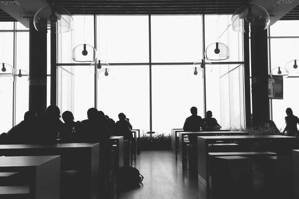 跨境电商店铺海外推广相关的高质量图像